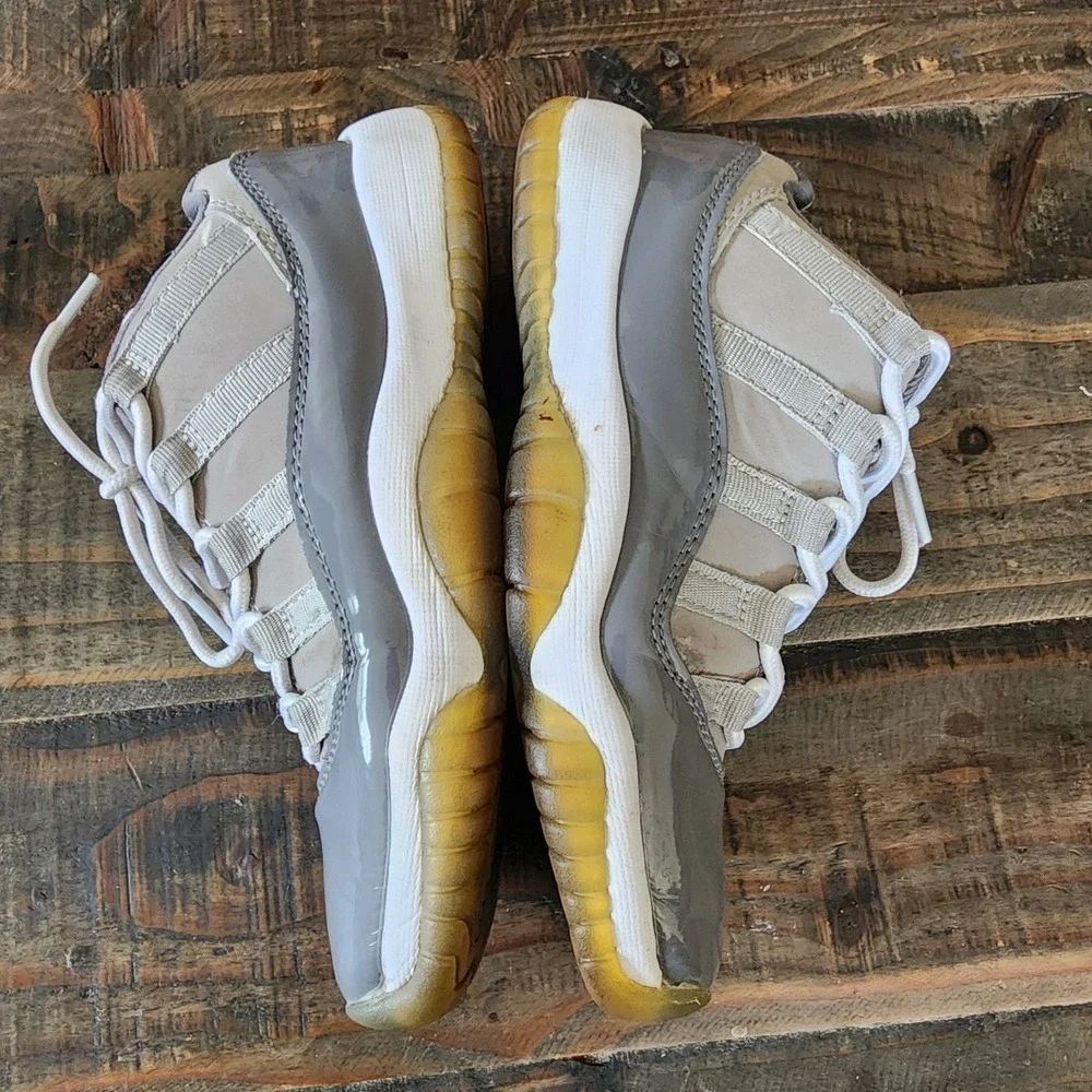 RARE🔥 Nike Air Jordan XI 11 Retro Low Cool‎ Gray Sz 5.5Y Boys Shoes 528896-003